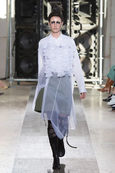 Look 20